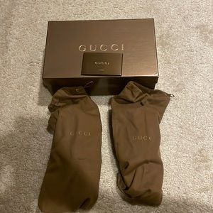 Gucci flats